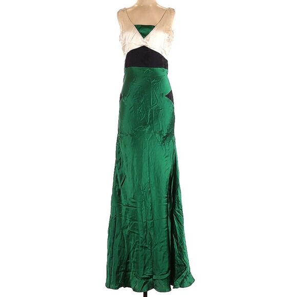 Dresses & Skirts - Hollywood Glamour Gown